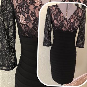 Adrianna Papell Lace Illusion shutter DRESS 4 LBD